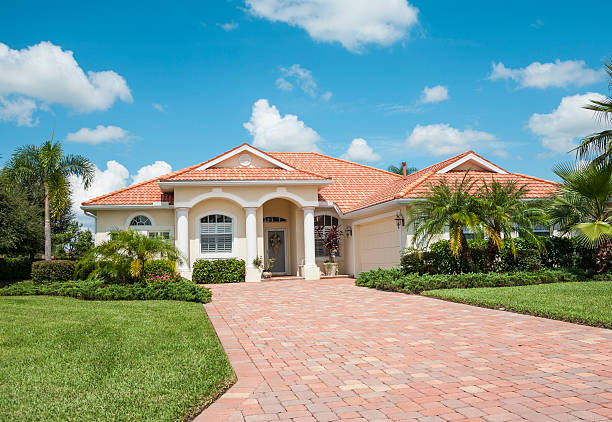 Best Commercial driveway pavers in Apollo Beach, FL